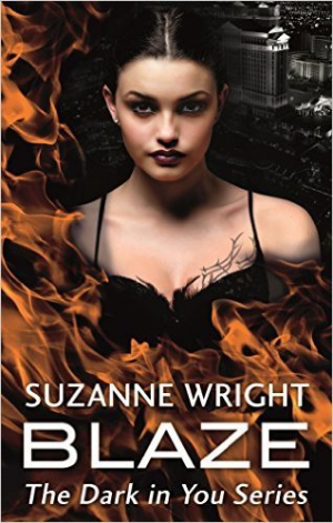 Book cover of Blaze by Suzanne Wright